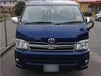 200系ハイエースバン